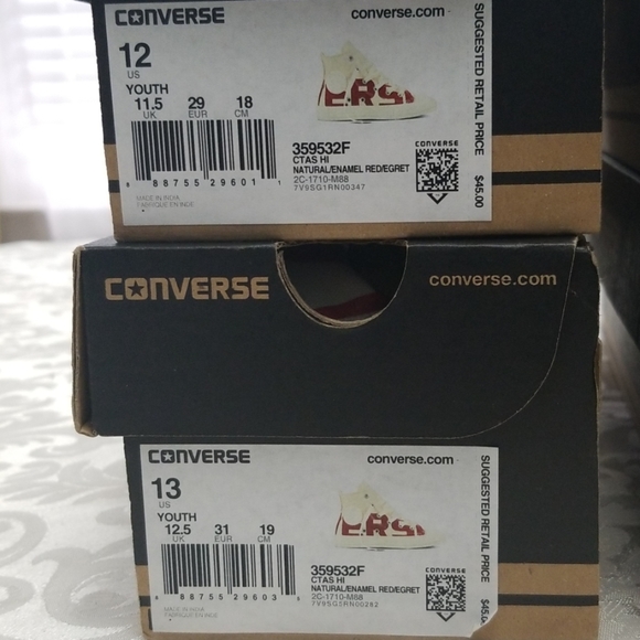 Converse Allstar Chuck Taylor's Youths Sizes - Picture 5 of 8